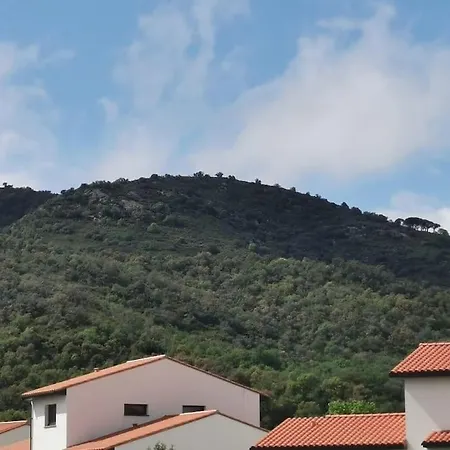 Proche Des Plages De L' Espagne Et Montagnes *