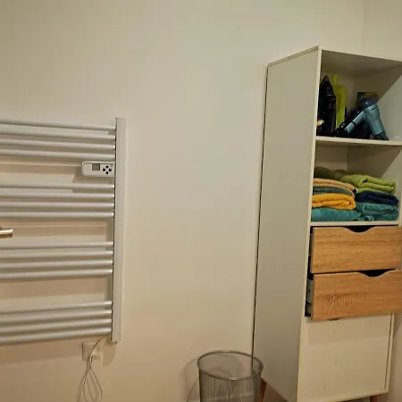 Proche Des Plages De L' Espagne Et Montagnes לה בולו